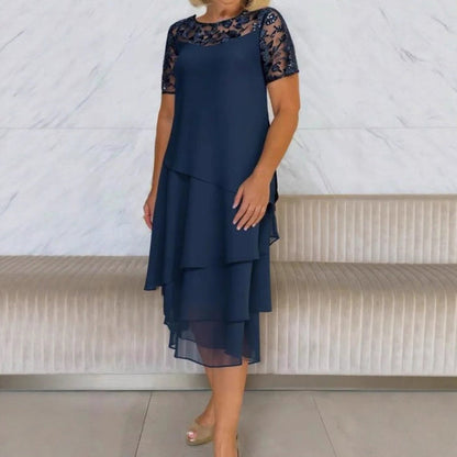 🌸Damklänning i lager-på-lager-mesh med A-linjeform👗✨