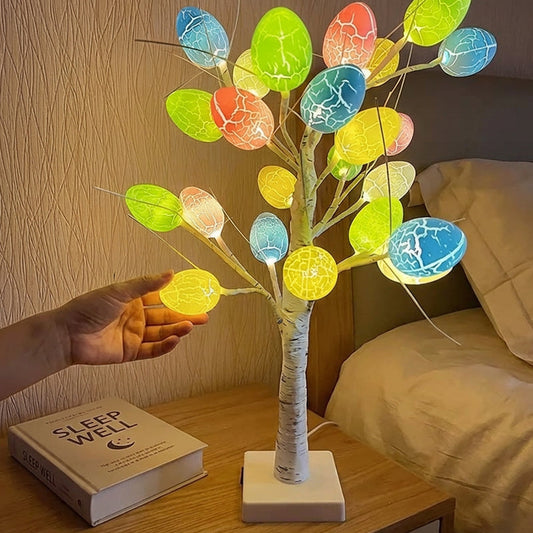 ✨Bordsbjörk med 24 LED-upplysta ägg🌳💡